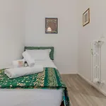 Apartment Journalist Sistine Chapel Rome