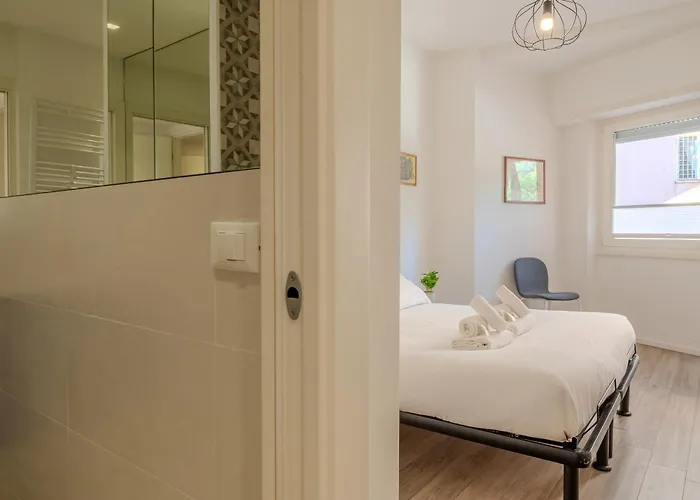 Journalist Sistine Chapel Roma