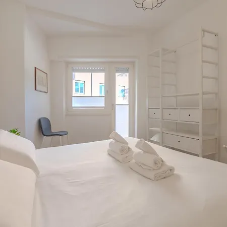 Journalist Sistine Chapel Апартаменты *